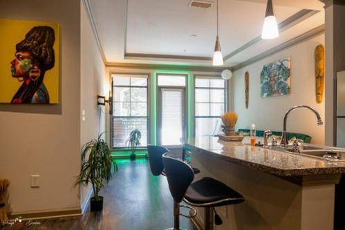 The Safari Atlanta Apartment Bagian luar foto